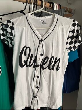 On Fire White Button-up Jersey/Tee Women’s Size M
